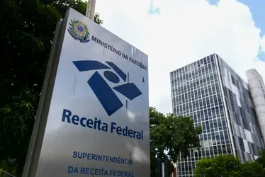 
				Mensagem sugere que Moraes frequentava residência de Vorcaro
			
			