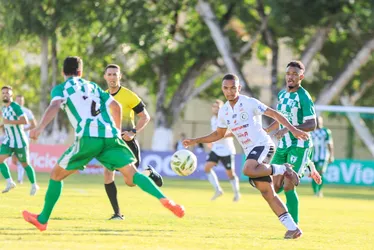 
				Murici e ASA travam duelo morno e deixam semifinal aberta para a volta: 0 a 0

			