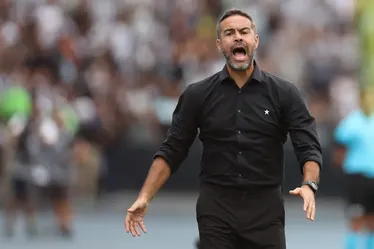 
				Vasco insiste em Renato Gaúcho e se aproxima de acerto com o treinador
			
			