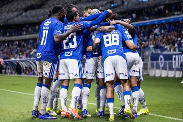 
				Tite explica 'discussão' com filho em jogo do Cruzeiro
			
			
