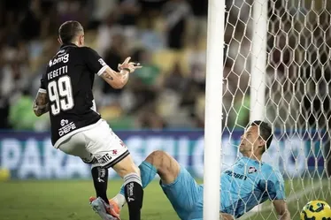 
				Vasco leva vantagem sobre o Fluminense em mata-matas no século
			
			