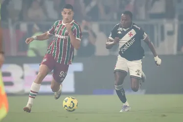 
				Vasco leva vantagem sobre o Fluminense em mata-matas no século
			
			