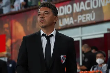 
				Vasco segue busca por novo treinador após saída de Diniz; conheça os favoritos
			
			