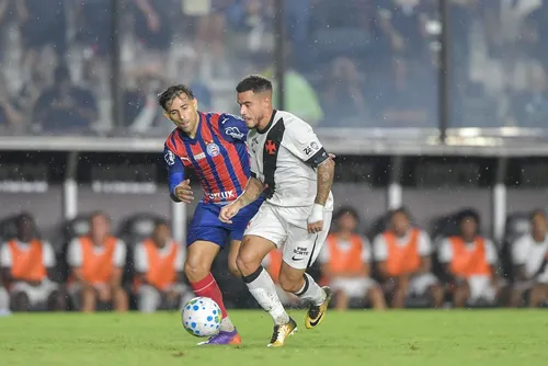 
				Aproveitamento do Vasco em 2026 é pior que o de 2025
			
			