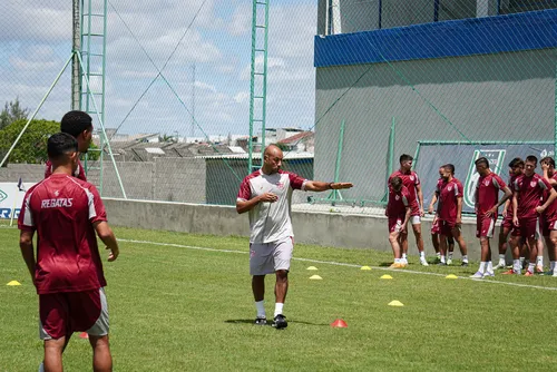 
				Em duelo milionário, CRB enfrenta o Sousa no Sertão pela terceira fase da Copa do Brasil
			
			