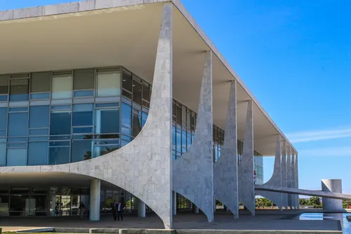 
				Lula e Flavio, os coadjuvantes na campanha do STF
			
			
