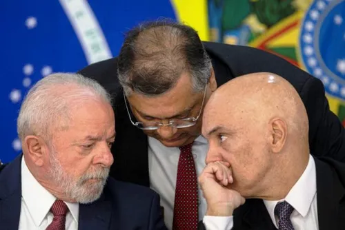 
				Governo Lula já está no vermelho após só 43 dias
			
			