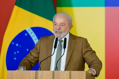 
				Messias e Lula só tiveram reunião privada até 2024
			
			