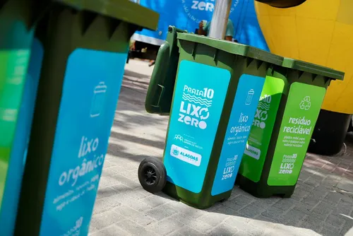 
				Francês recebe projeto Praia 10 Lixo Zero e mobiliza turistas, ambulantes e moradores
			
			