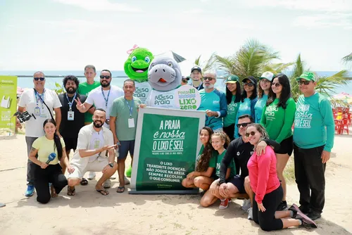 
				Francês recebe projeto Praia 10 Lixo Zero e mobiliza turistas, ambulantes e moradores
			
			