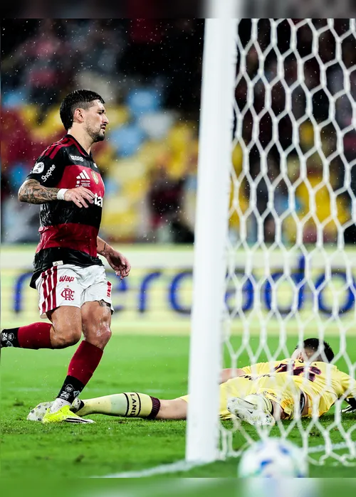 
				Arrascaeta comenta sobre fase atual: 'não somos o Flamengo que a gente quer'
			
			