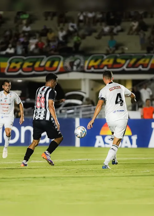 
				ASA sofre virada, mas busca empate no último lance contra o Botafogo-PB: 2 a 2
			
			