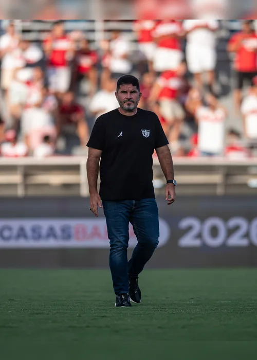 
				Barroca exalta entrega do elenco do CRB mesmo após derrota no Nordestão
			
			