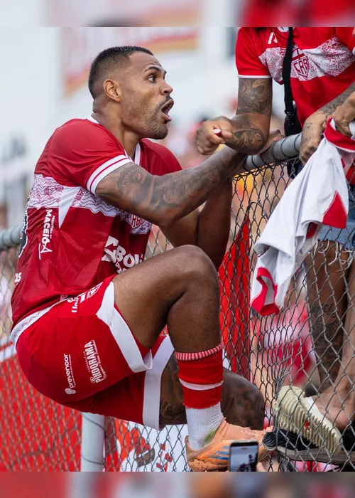 
				Pentacampeão!! CRB faz história e conquista penta do Alagoano após empate com ASA: 1x1

			