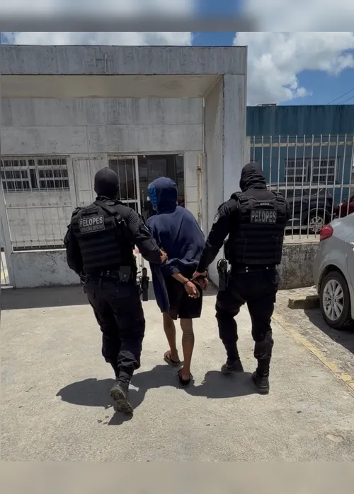 
				PM prende em Milagres suspeito de homicídios, sequestros, cárcere privado e ocultação de cadáver de desafetos
			
			