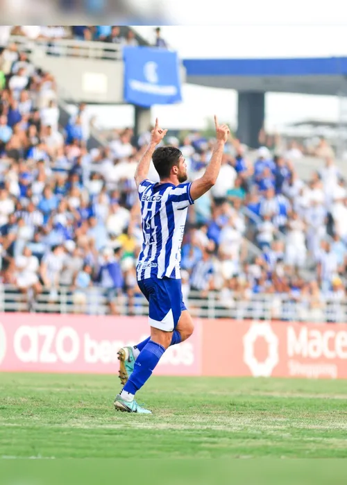 
				Rayan exalta solidez do CSA e prevê jogo de estratégia no Clássico das Multidões
			
			