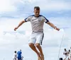CSA treina na Praia da Jatiúca visando à preparação para duelo contra o ASA imagem