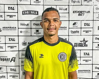 Arthurzinho exalta entrega do ASA no Brasileiro: "Trabalhar para conquistar o acesso"