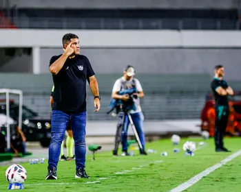 Barroca reconhece crise e pede humildade para o CRB reagir: “Trabalhar calado”