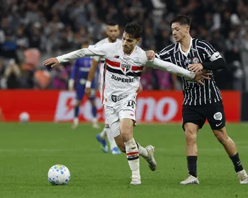 Bobadilla é denunciado no STJD após gesto obsceno em clássico do São Paulo