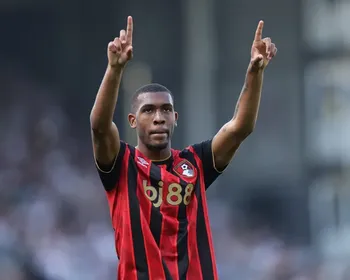 Com golaço de Rayan, Bournemouth vence Fulham; sem Casemiro, Manchester United empata