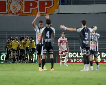 CRB desmorona na etapa final, leva virada implacável do Athletic e segue sem vencer: 3 a 2