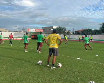 CSE encerra treinos em Palmeira e viaja com novidade no time para encarar a Jacuipense