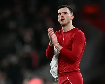 Liverpool anuncia saída de grande jogador ao término desta temporada