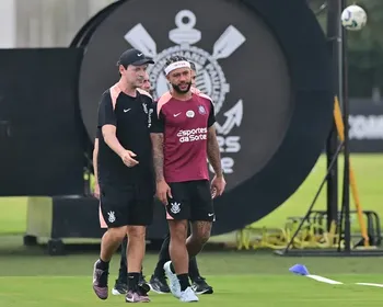 Memphis sente novo incômodo e fica fora contra o Peñarol