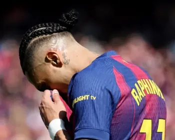 Raphinha se desculpa após polêmica sobre arbitragem na Champions League