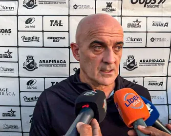 Schülle vê equilíbrio em campo, mas aponta erros de arbitragem em derrota do ASA
