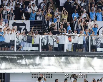 Torcedor que discutiu com Neymar manda recado: 'Respeita a torcida'
