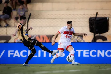 
				CRB arranca empate contra o Novorizontino no fim, mas segue sem vencer na Série B: 1 a 1
			
			