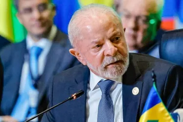 
				Lula ignora Congresso em agendas reservadas
			
			