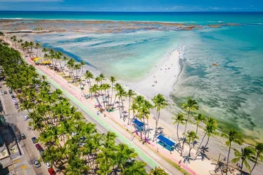 
				Praia de Ponta Verde é eleita uma das melhores da América do Sul
			
			