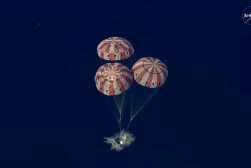 
				Artemis II retorna à Terra após 10 dias em missão histórica à Lua
			
			