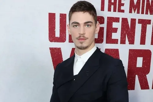 
				Ator britânico de Hollywood assume carinho por gigante da Série A
			
			