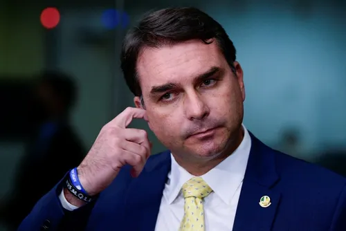 
				Corruptores que se enrolaram na Lava Jato financiaram filme sobre Lula
			
			