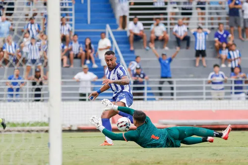 
				CSA vence Atlético de Alagoinhas-BA na estreia pela Série D do Brasileiro: 3 a 0
			
			