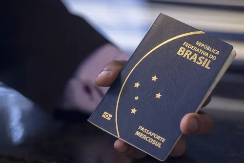 
				Espanha anuncia nova taxa obrigatória para turistas brasileiros; saiba qual
			
			