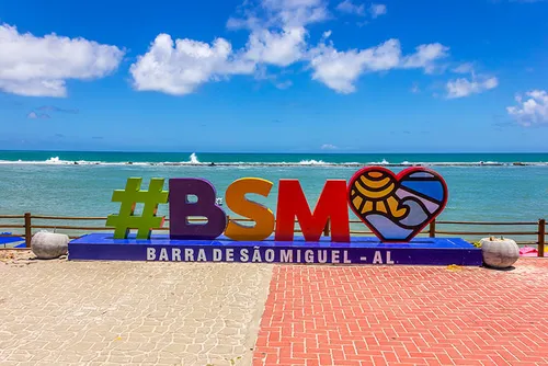 
				Justiça mantém revisão do IPTU de mansões e imóveis de luxo na Barra de São Miguel
			
			
