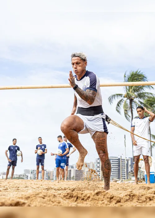 
				CSA treina na Praia da Jatiúca visando à preparação para duelo contra o ASA
			
			