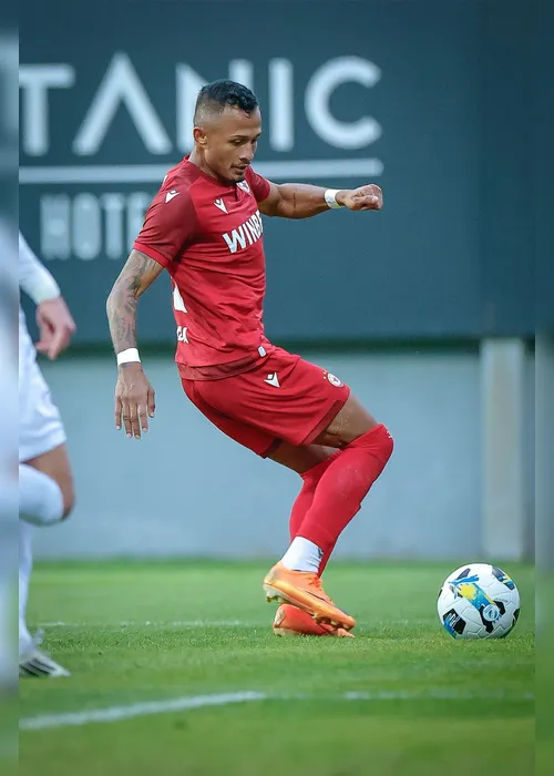
				Ex-CRB, Léo Pereira vive expectativa de final de Copa no futebol europeu
			
			