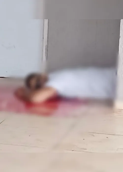 
				Homem é assassinado a tiros no Benedito Bentes, em Maceió

			