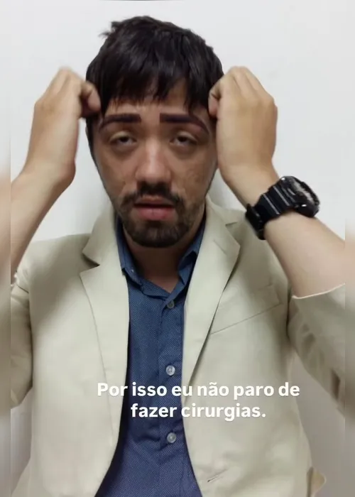 
				Rico Melquiades surpreende com foto antiga: 'Por isso não paro de fazer cirurgias'
			
			