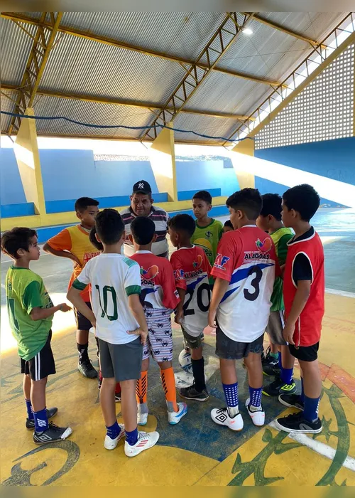 
				Valdo Coxinha: há quase 50 anos transformando vidas pelo esporte em Água Branca
			
			