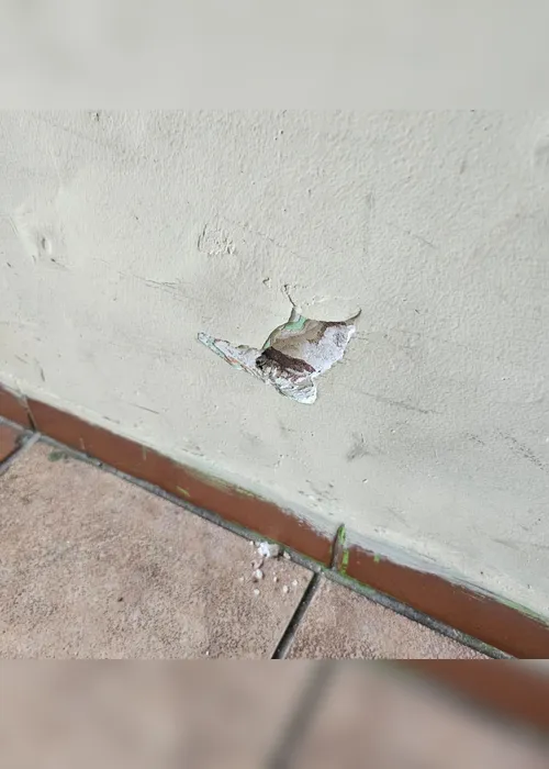 
				Veja como ficou quarto de pousada na Pajuçara após tiroteio com falsos policiais
			
			