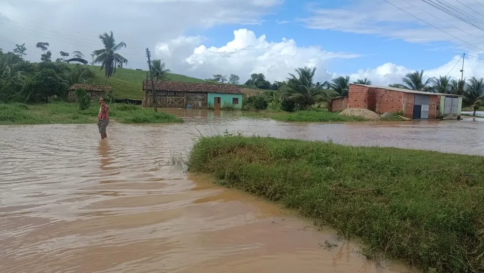 Mesmo com chuvas em Pernambuco, nível do Rio Jacuípe segue abaixo da cota de atenção em AL