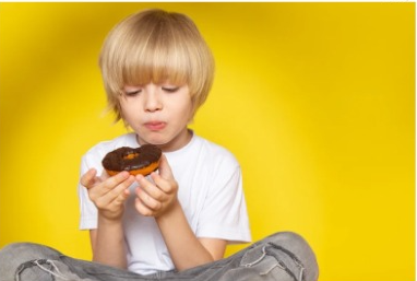 Restringir o açúcar na infância reduz risco cardiovascular no futuro