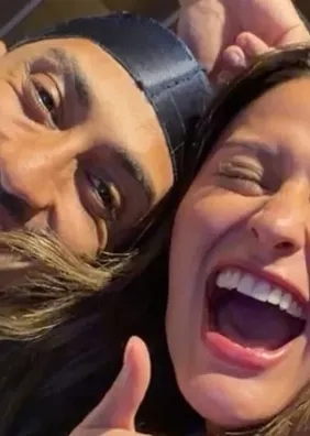 Esposa de Raphinha nega crise financeira e conflito familiar